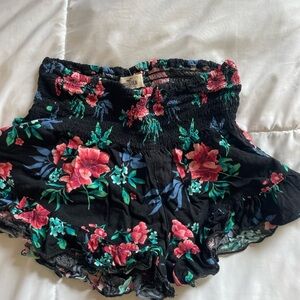 Hollister flowy flower shorts.